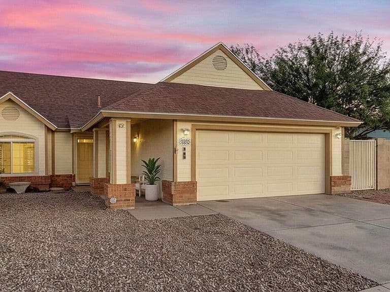 4279 W Rockwood Dr photo 2