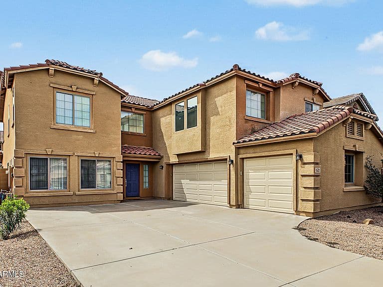 43521 W WALLNER Drive photo 2