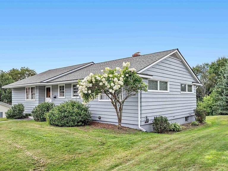 28 Waterman Street photo 1