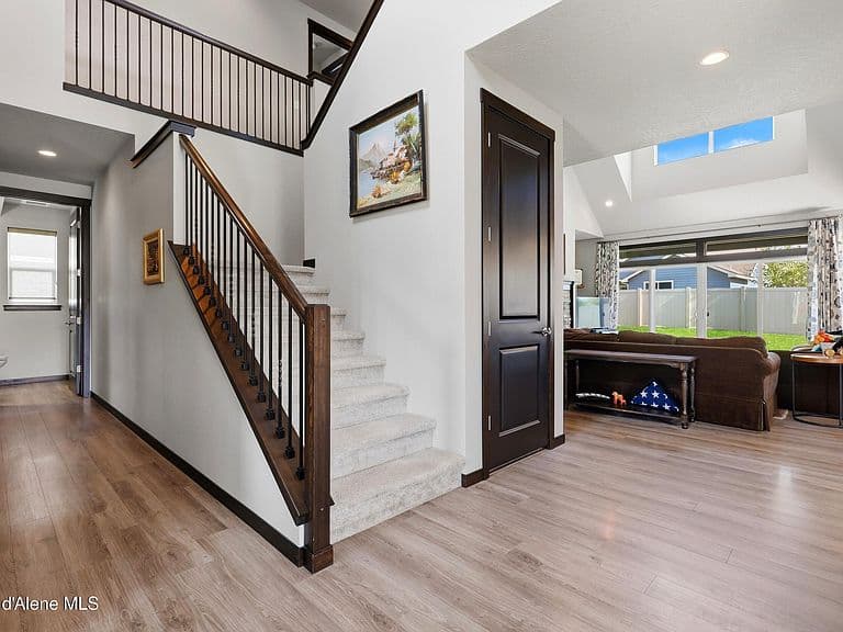 6890 N Hourglass Dr photo 5