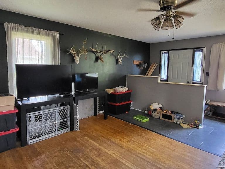 821 N Montana Ave photo 3