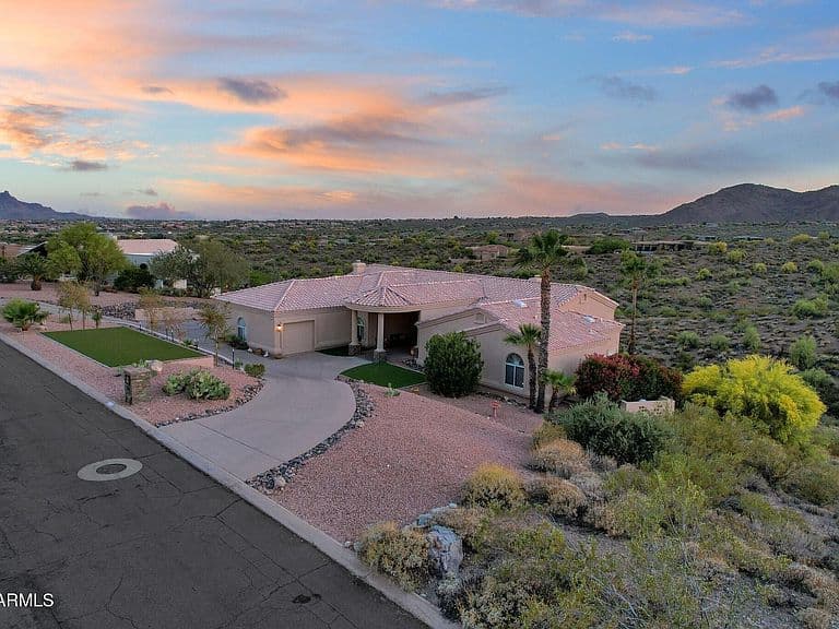 15757 E TEPEE Drive photo 1