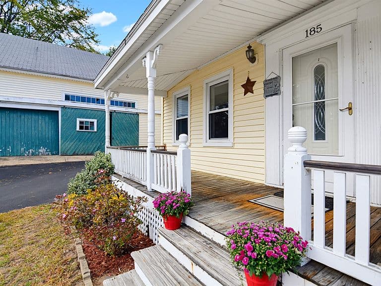 185 Elm Street photo 4