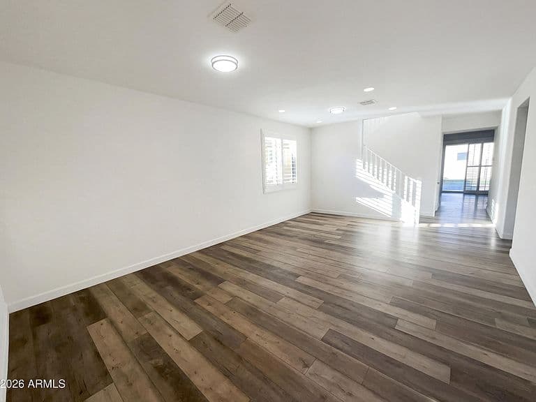3940 E BLUE SPRUCE Lane photo 3