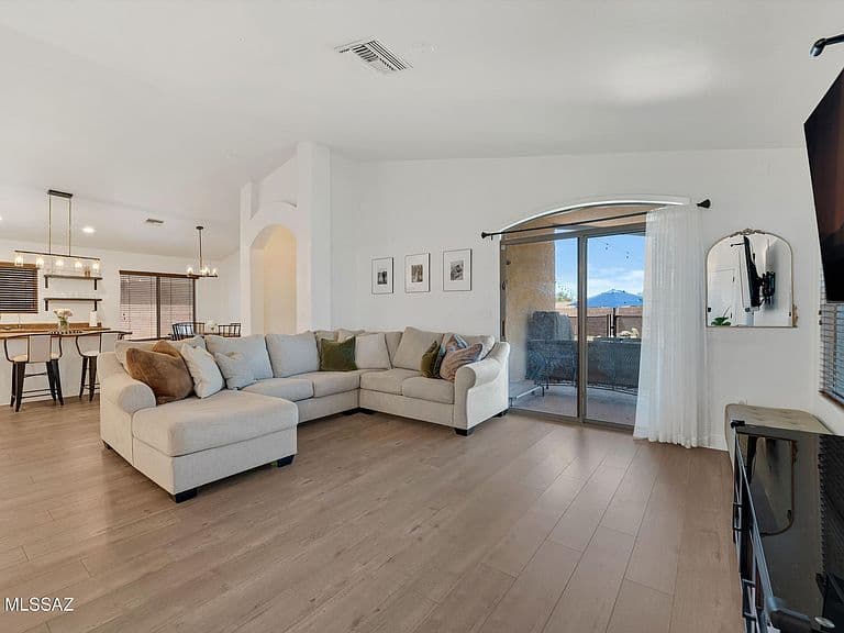 7990 W Sunfire Dr photo 4