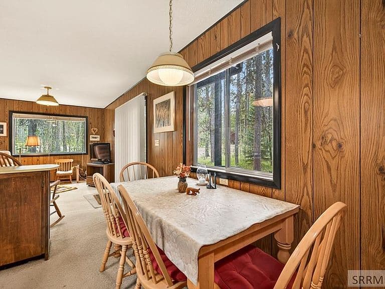 4218 Old Highway 191 photo 5