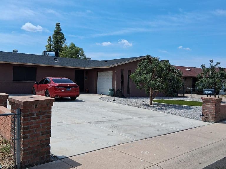 7205 W CAVALIER Drive photo 1