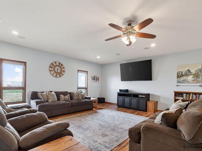 2619 Road 124 photo 4