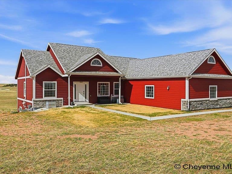 1564 Barberry Rdg photo 1