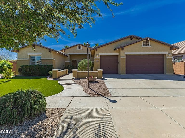 2225 E SAN CARLOS Place photo 1
