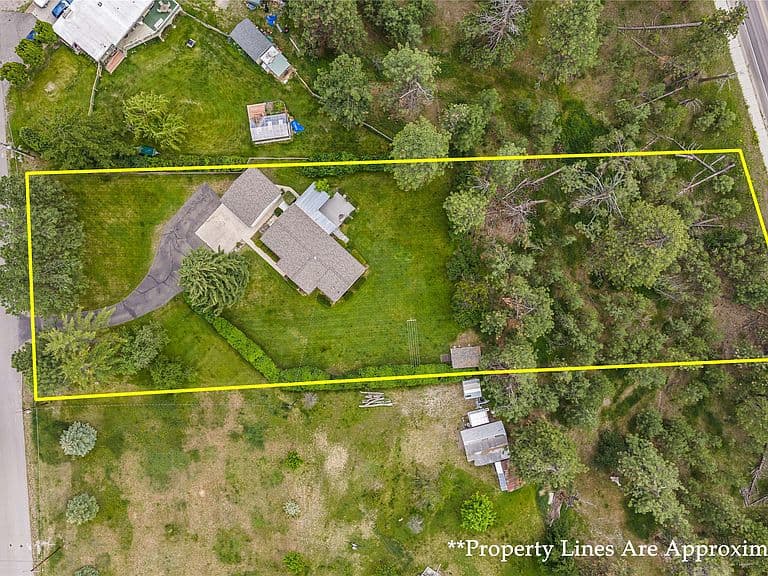 5121 Orchard Ave photo 2
