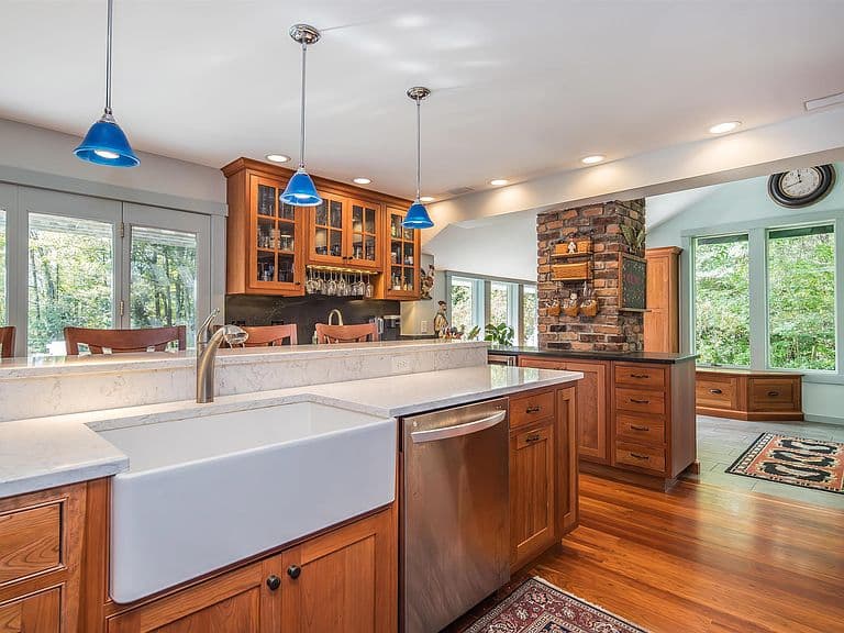 844 East Manchester Road photo 4