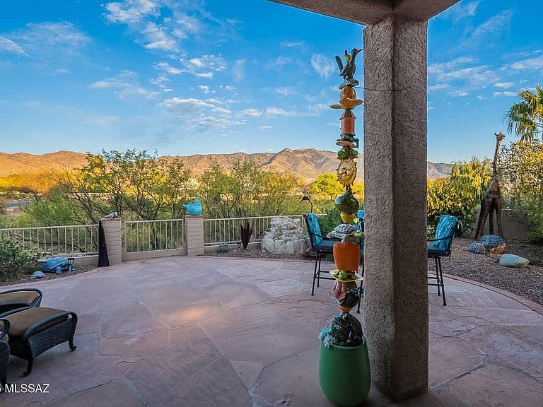 37547 S Canyon Side Dr photo 2