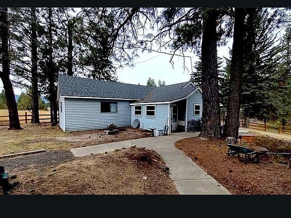 1179 Cooper St photo 2