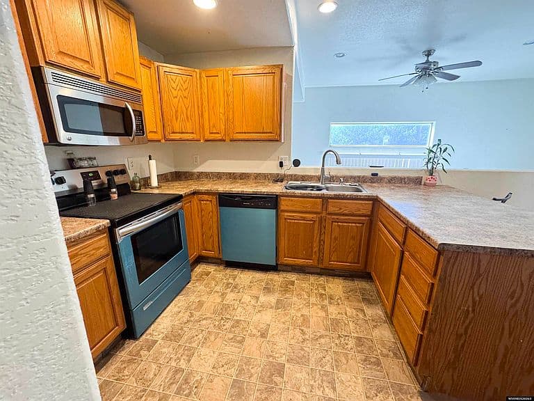 820 Blue Sage Way photo 4