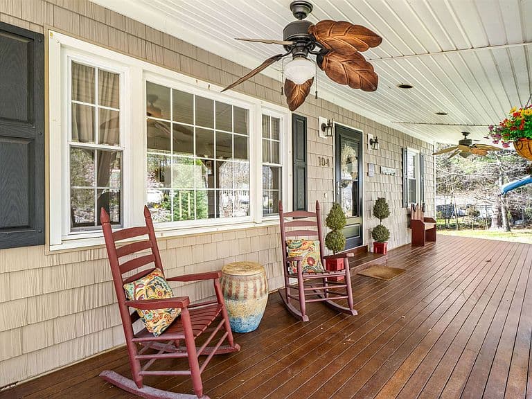 104 Joppa Road photo 3