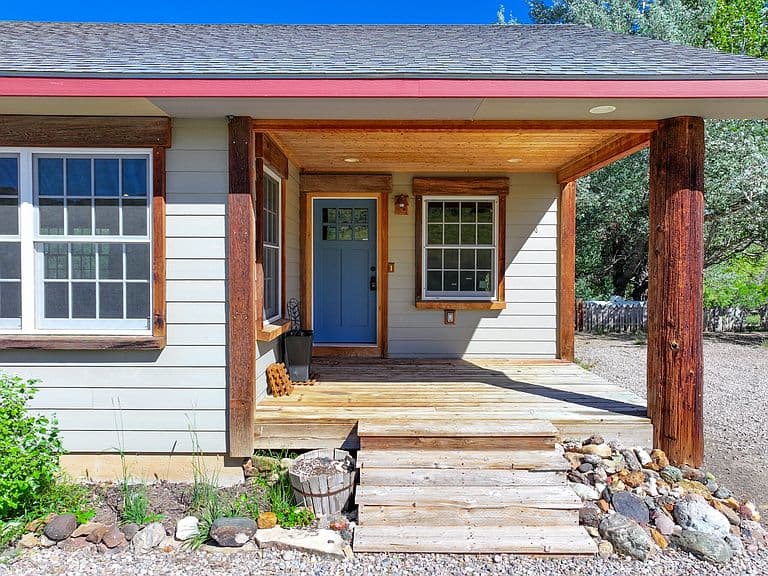 6258 Highway 28 photo 3