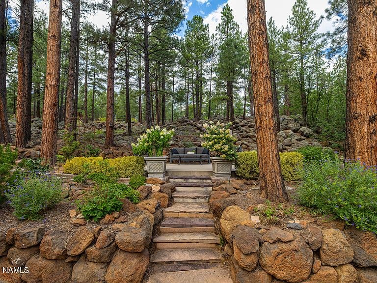2963 N Boldt Dr photo 3