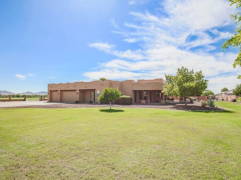21908 W BELOAT Road photo 2