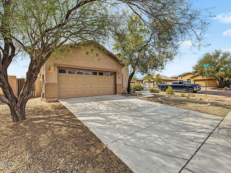 919 E RANDY Street photo 5