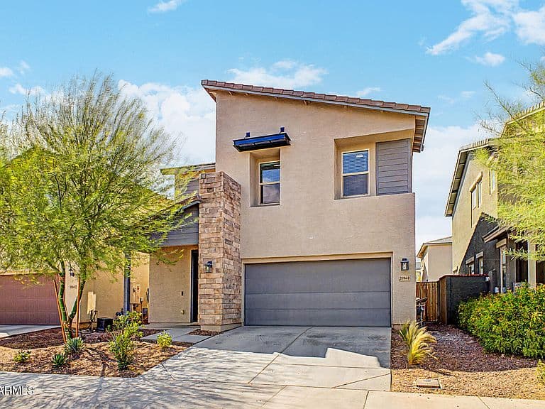 20842 W PALM Lane photo 2
