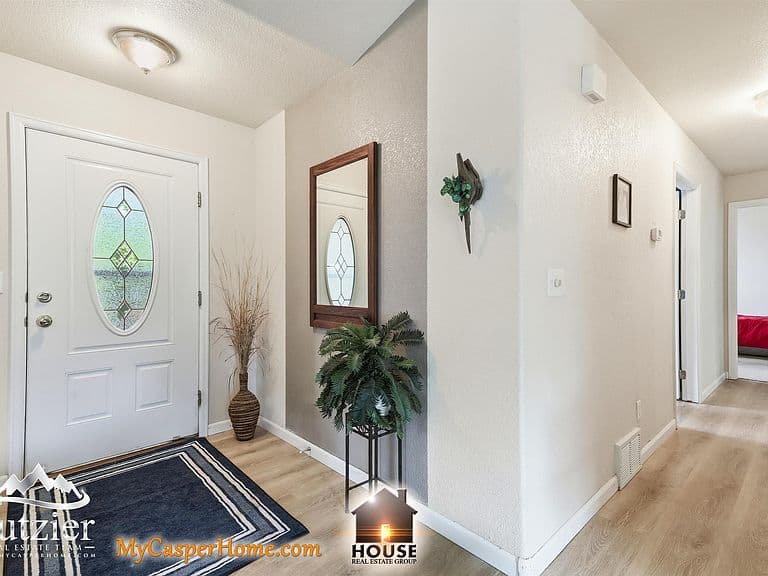 2229 Absaroka Trl photo 4