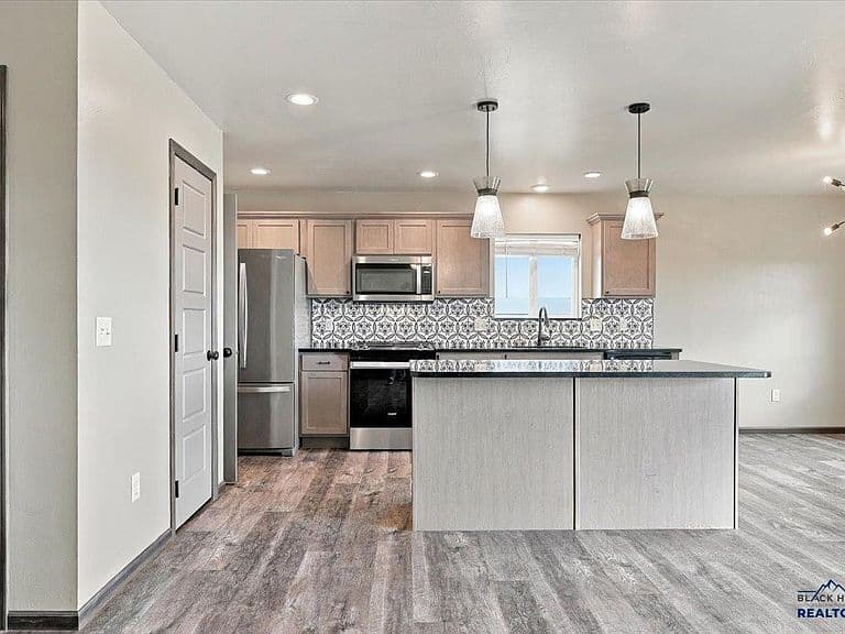 13793 Conestoga Loop photo 5