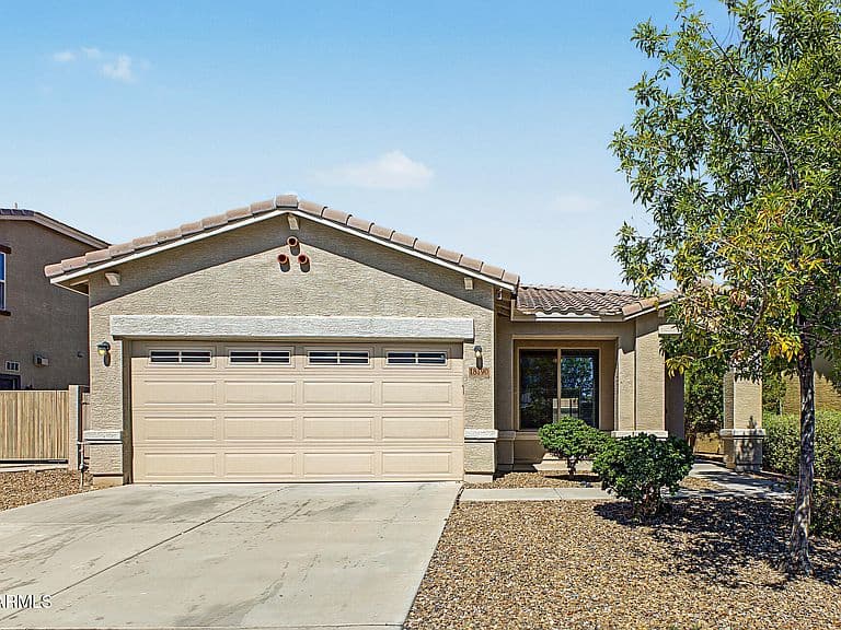 18190 W IVY Lane photo 1