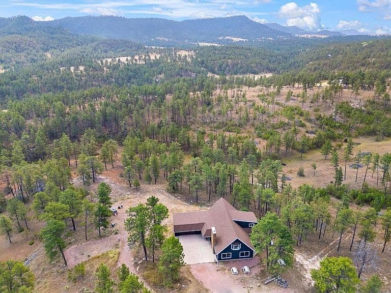 27546 Cascade Rd photo 3