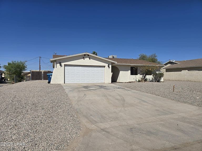2987 Silversmith Dr photo 2