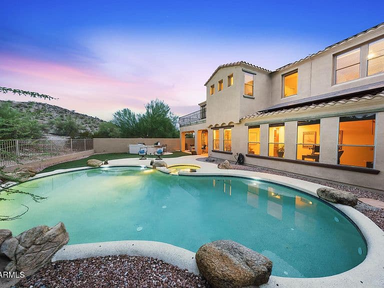 18021 W LAS CRUCES Drive photo 2