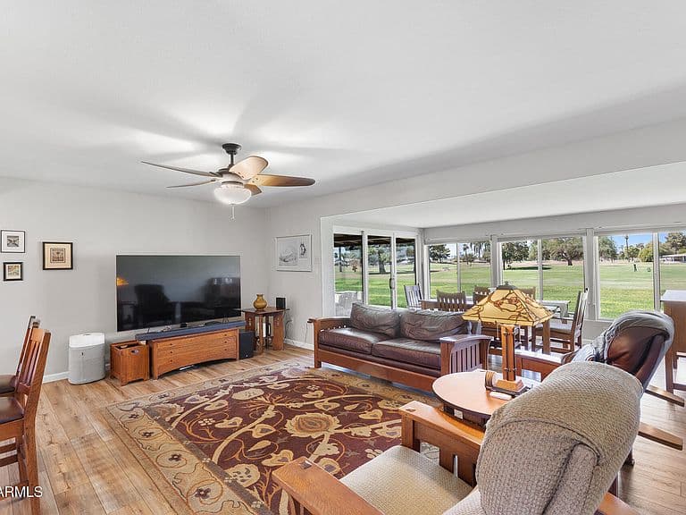 11034 N COGGINS Drive photo 2