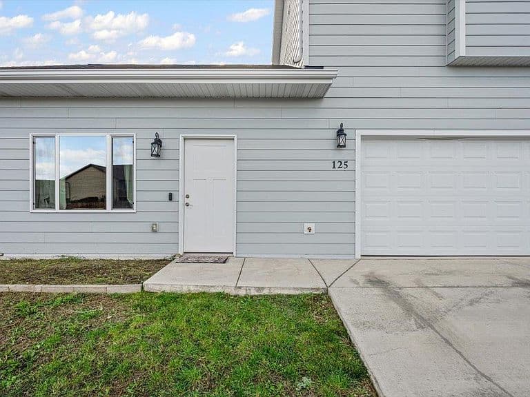 125 Cobalt Dr photo 4
