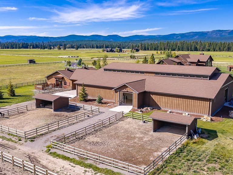 1729 Spring Prairie Ranch Rd photo 5