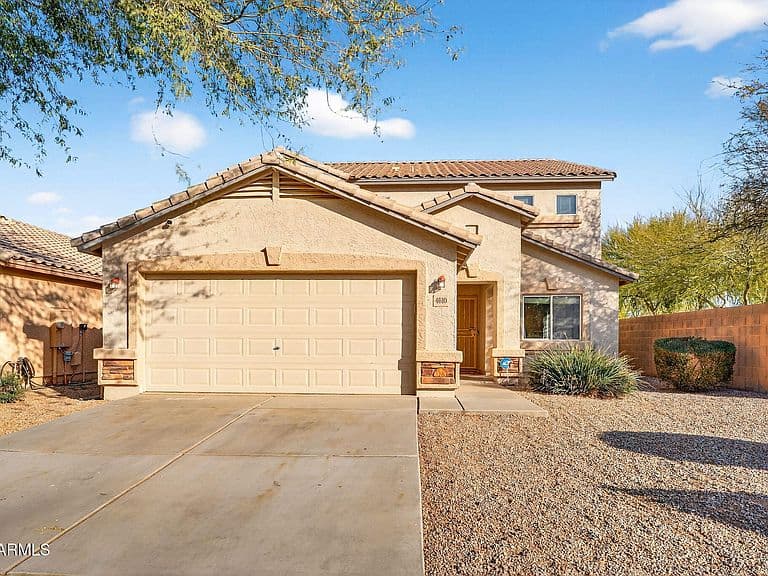 4610 E Superior Rd photo 1