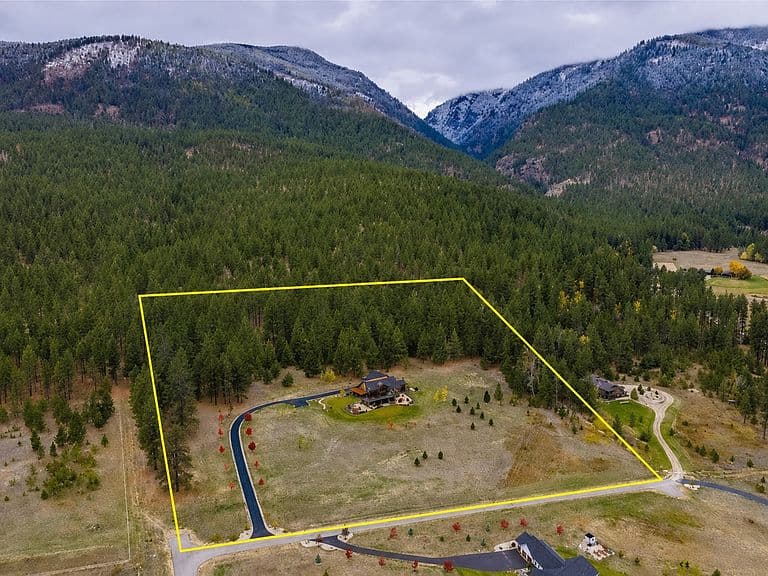 748 Ranch Ridge Ln photo 3