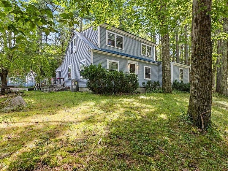 202 Forest Road photo 5