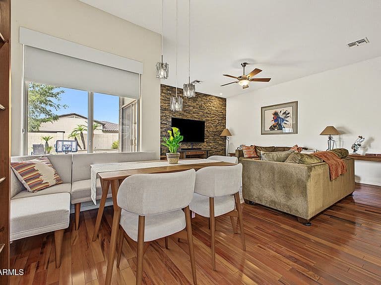 1462 E GERONIMO Street photo 4
