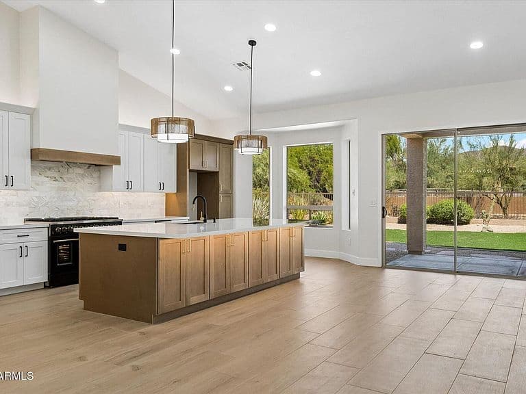 3635 N Eagle Canyon photo 4
