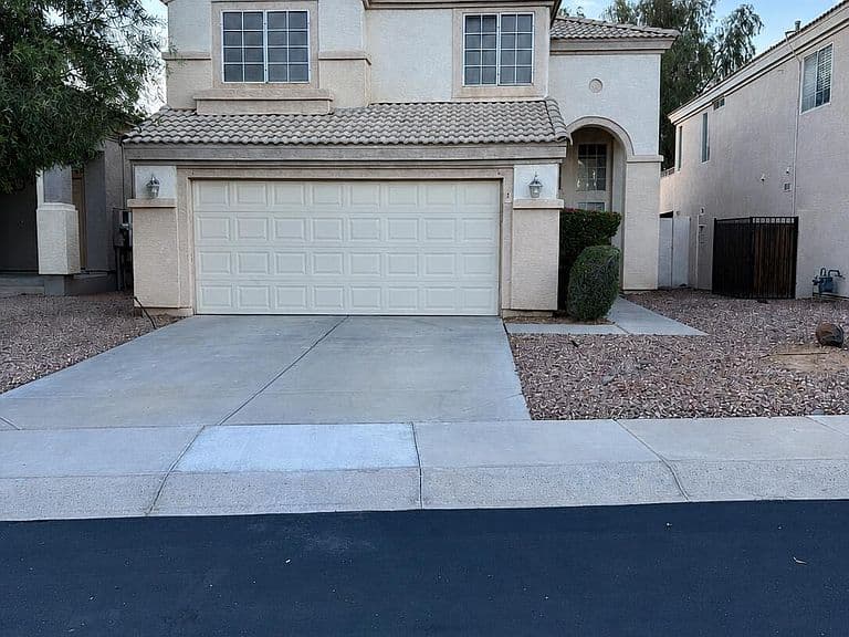 13590 W DESERT FLOWER Drive photo 1