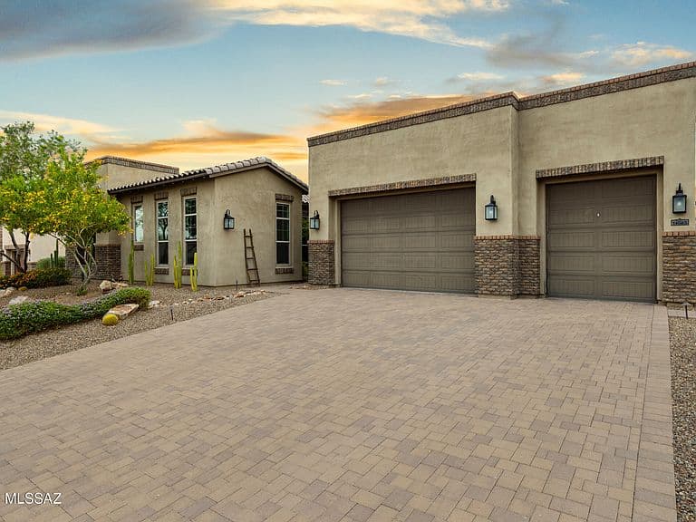 14065 N Crooked Creek Dr photo 2