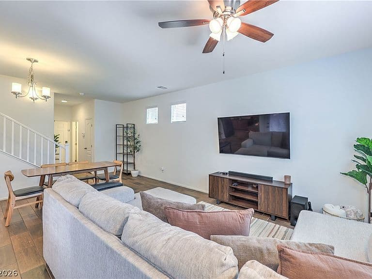 9317 Flowering Tulip Ave photo 5