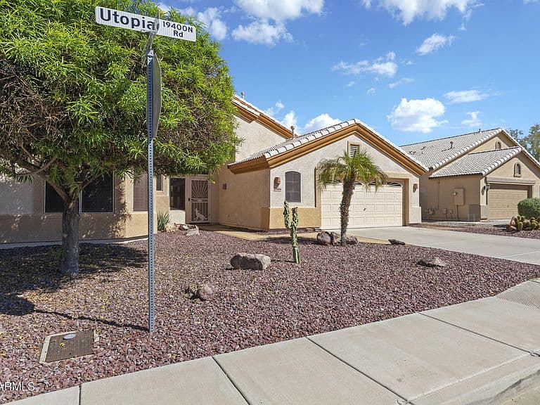 10884 W UTOPIA Road photo 3