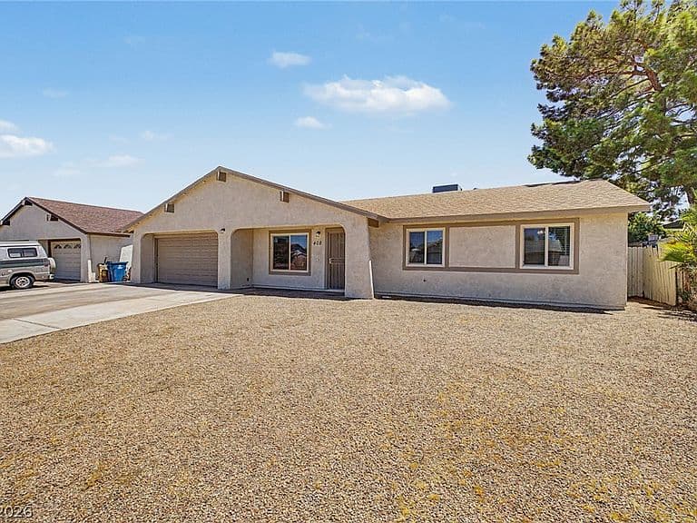 408 Engel Ave photo 5