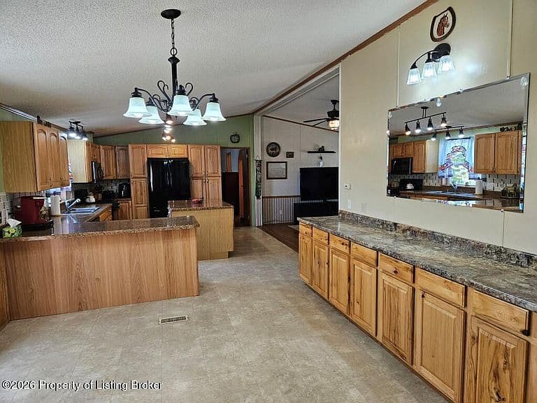 2873 Highway 85 SW photo 3