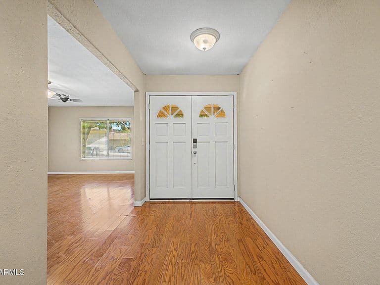 11243 N 58TH Drive photo 4