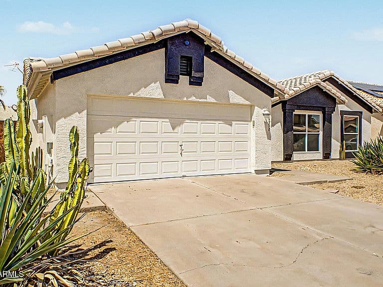 4238 E ENCINAS Avenue photo 3