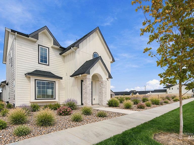 350 E Mayfield Springs Blvd photo 2