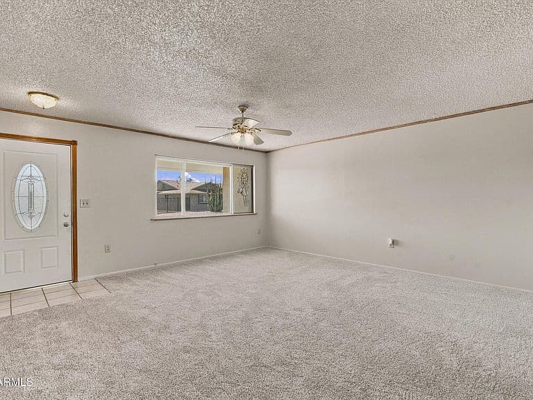 9916 W SHIPROCK Drive photo 3