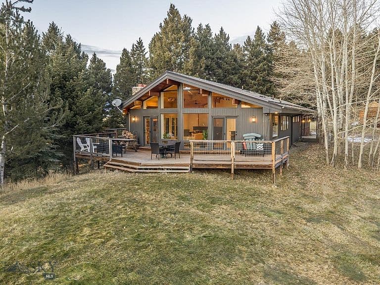 17640 Rocky Mountain Rd photo 1